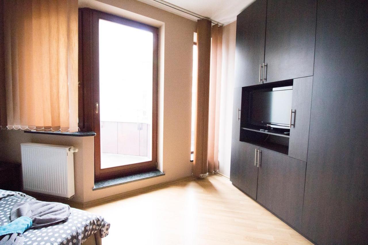 Happy Apartments - Just In Center Breslávia Exterior foto